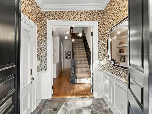 13 Wellington St, Boston, MA 02118