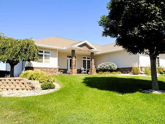 2nd image of 6631 Whispering Creek Dr