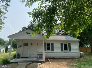 205 Academy St, Berryville, VA