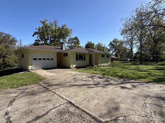 2nd image of 6802 Liberty Fairfield Rd