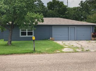 7819 Bayside Dr, Beach City, TX 77523