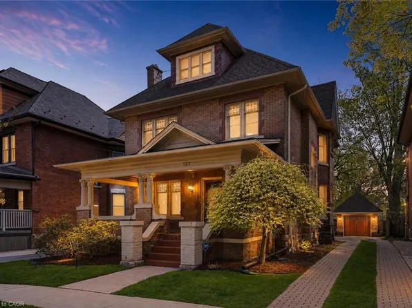 137 Sherman Ave S, Hamilton, ON L8M 2R1