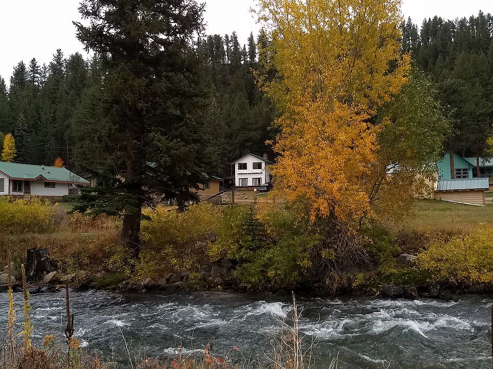 Sweet River Home