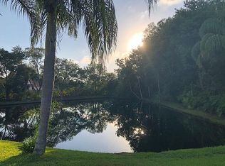 1010 Lake Ridge Dr, Safety Harbor, FL 34695