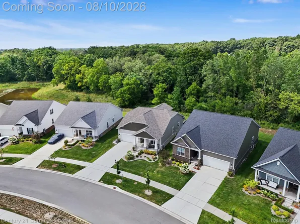 3631 Park Creek Ln #50, Canton, MI 48188