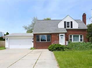 78 Clifford Hts, Amherst, NY 14226