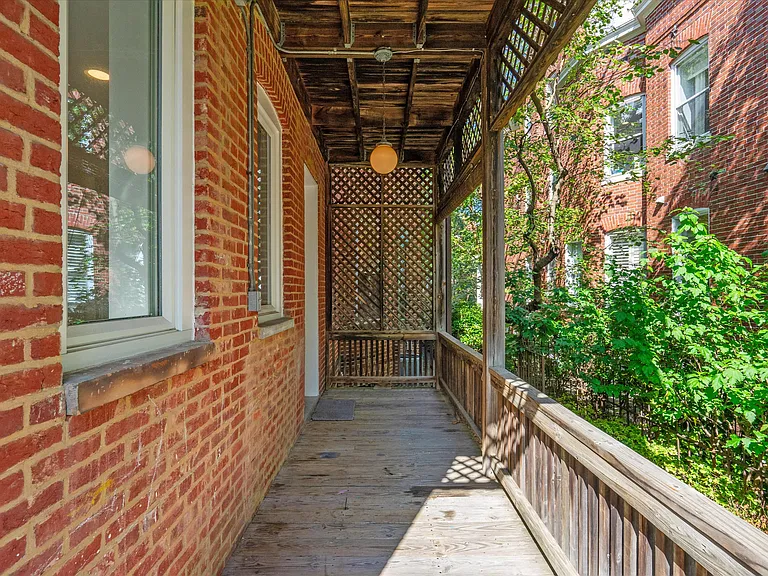 1754 Park Rd NW — Photo 23