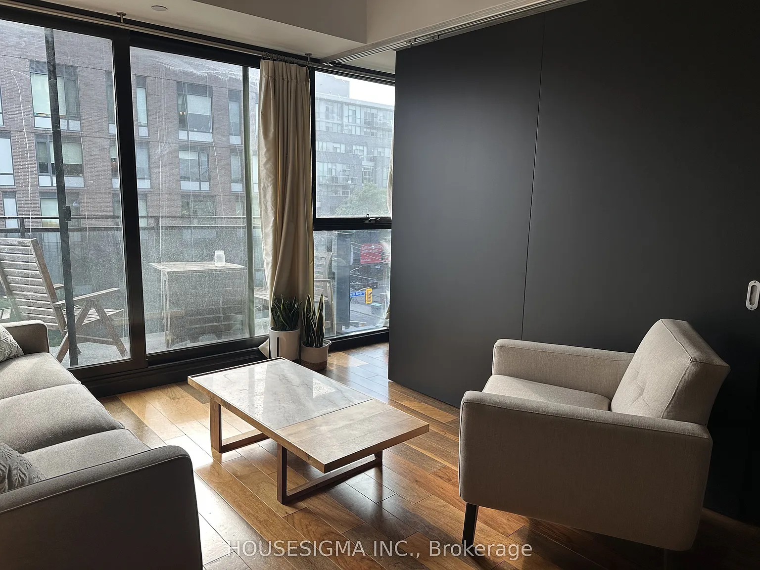 2 bed, $2,400 — Photo 3
