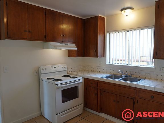 4th image of 1400 Kern St APT 4