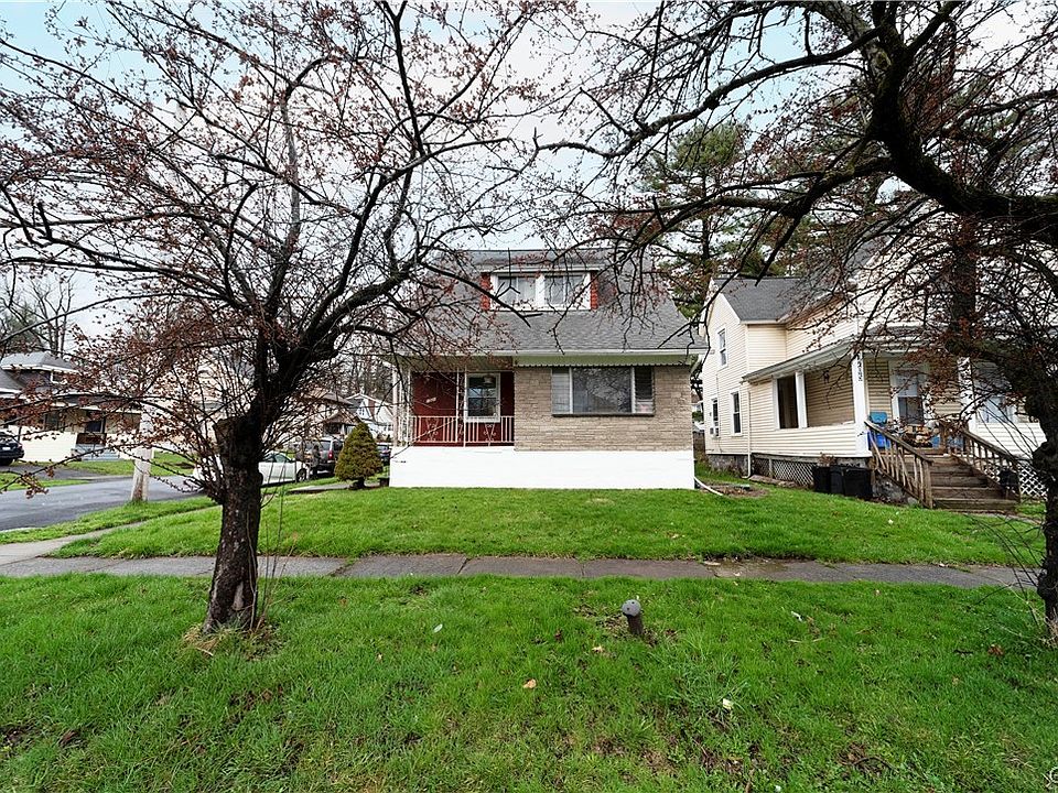 1st image of 1201 Oak St