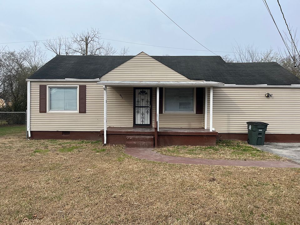 1st image of 611 Parkview Dr