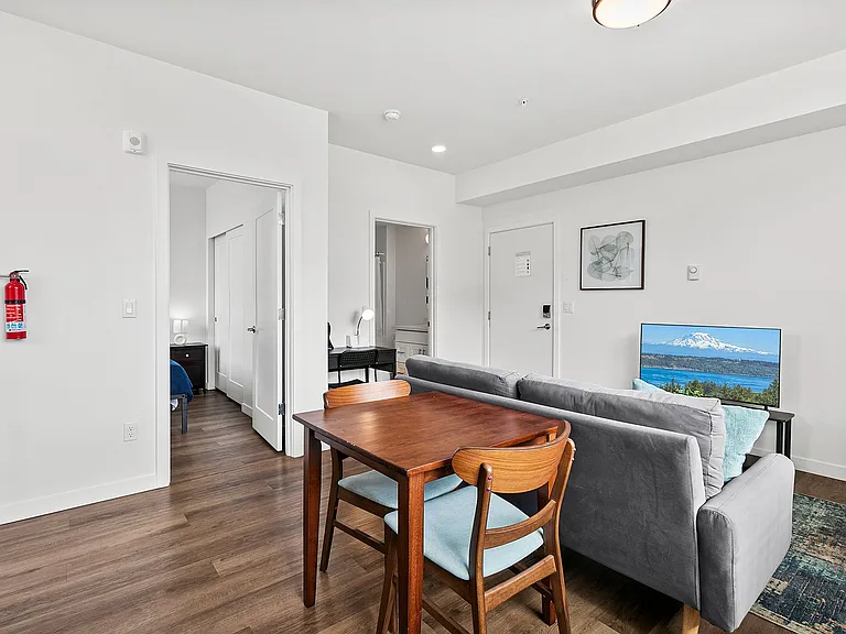 4329 S Puget Sound Ave #204 — Photo 5