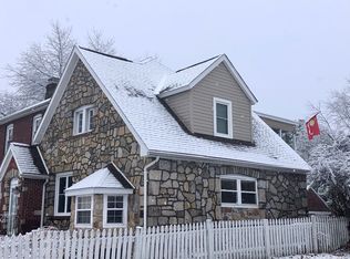 2010 N 5th St, Stroudsburg, PA 18360