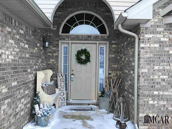 2nd image of 15218 Oak Knoll Dr