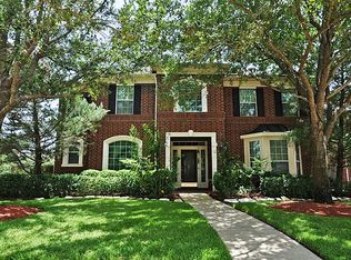 1903 Pepper Tree Ct, Sugar Land, TX 77479