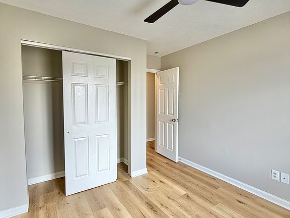 4th image of 210 Faulconer Dr #208