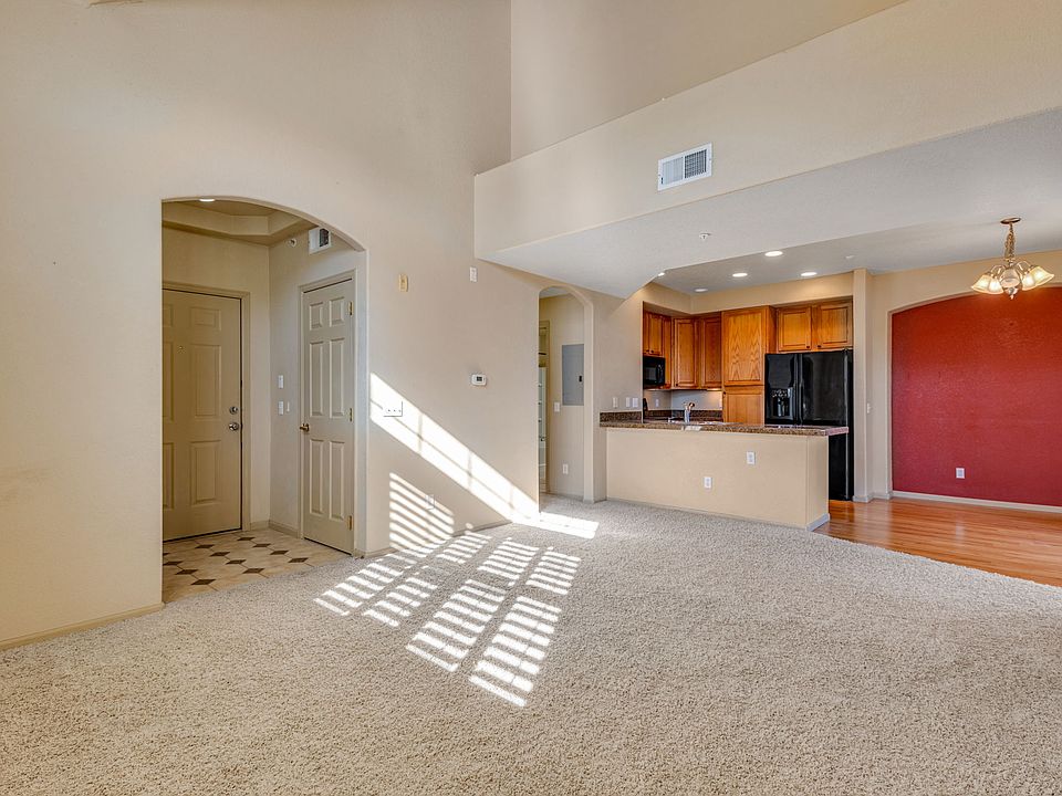 1st image of 1801 S Dunkirk St #20