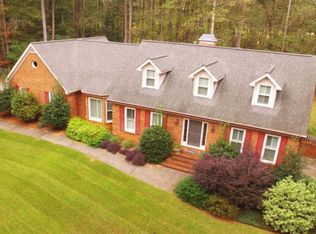 155 Lady Helen Ct, Fayetteville, GA 30214