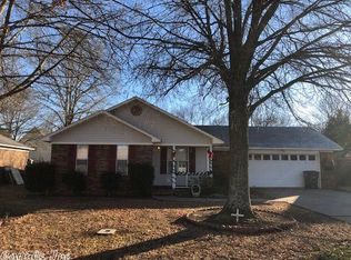 49 Hartwell Cir, Searcy, AR 72143