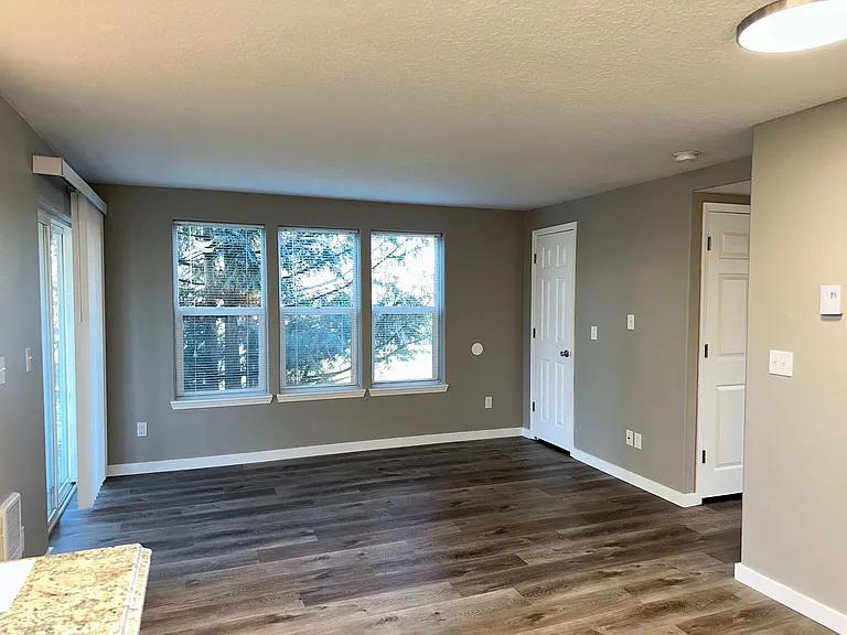 8824 SE Flavel St — Photo 8