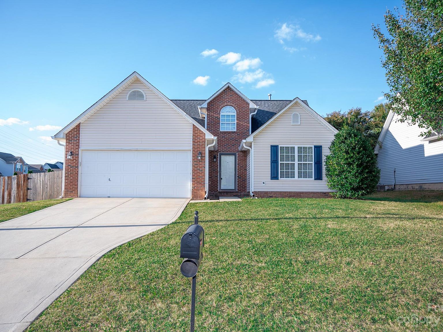 2755 Thistle Brook Dr, Concord, NC 28027 | Zillow