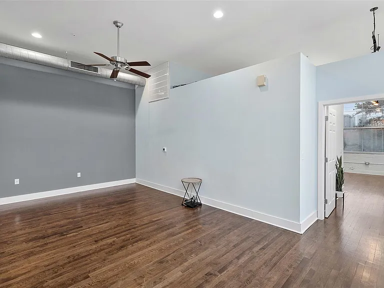 1312 Live Oak St #215 — Photo 20