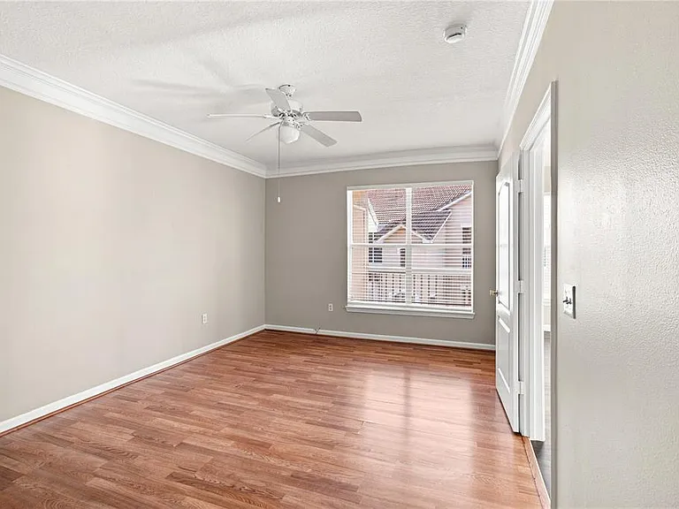10467 Villa View Cir #10467 — Photo 13