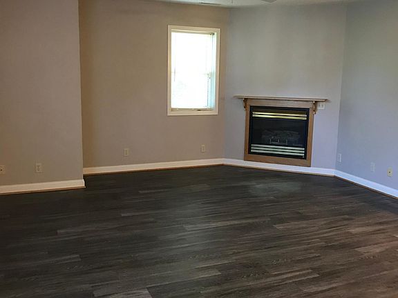 Living room with gas fireplace