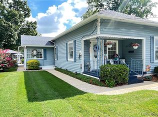 206 W Utica St, Sellersburg, IN 47172