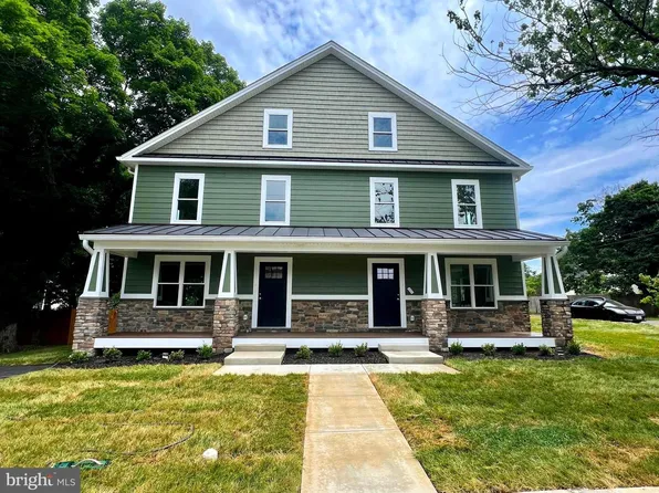 238 Blue Ridge Ave, Front Royal, VA 22630