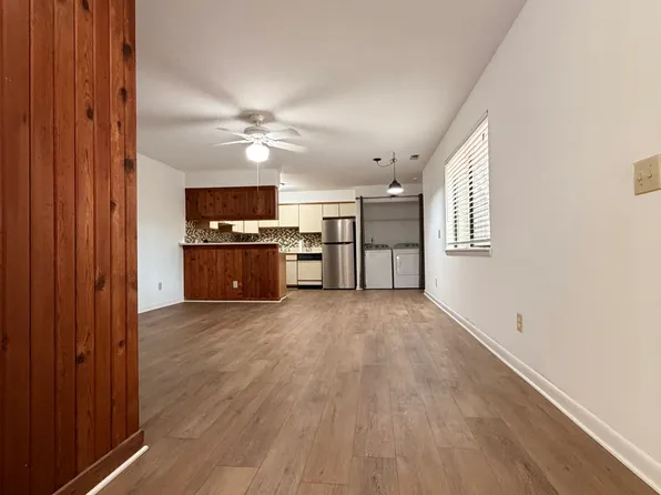 366 Summerwalk Cir, Chapel Hill, NC 27517