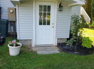 4561 Kapur Cir, Canandaigua, NY 14424