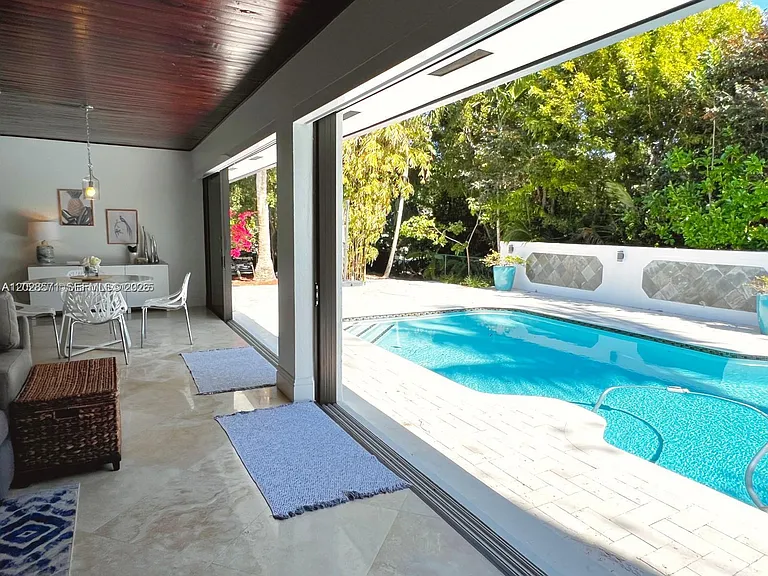 17615 SW 80th Ct — Photo 21