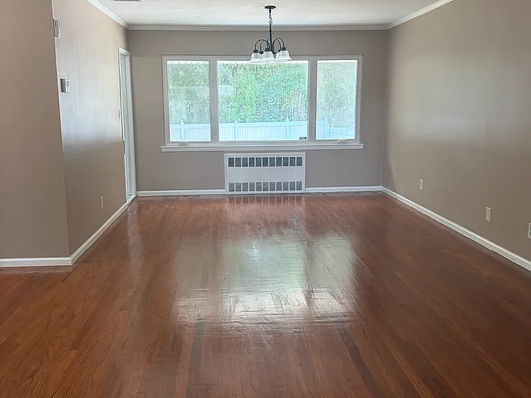 Wedgewood Dr — Photo 25