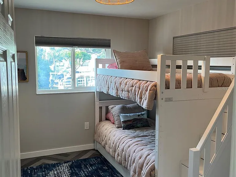 670 Coral Dr — Photo 20