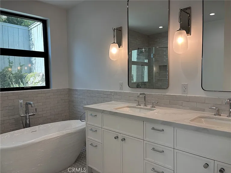 4832 La Canada Blvd — Photo 15