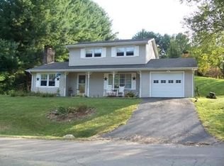 238 Park Dr, Saltville, VA 24370