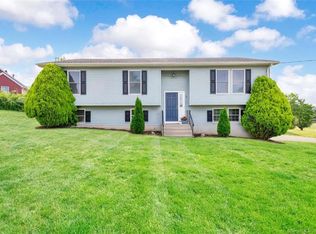 1 Shelby Dr, Wallingford, CT 06492