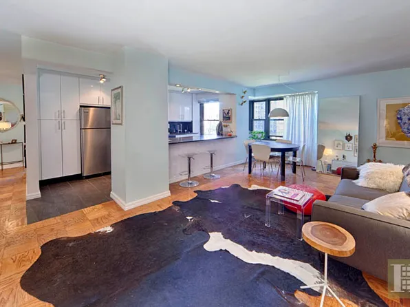 417 Grand Street image 1 of 8