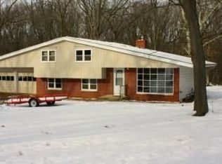 3449 N Emerald Grove Rd, Milton, WI 53563