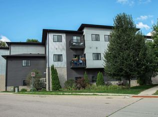 221 E 5th St Ste 205, Cedar Falls, IA 50613