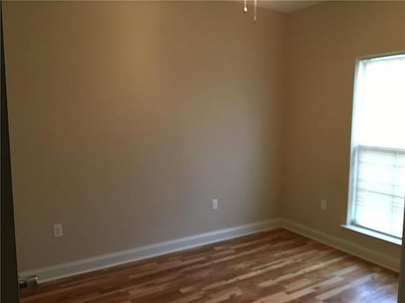 5th image of 205 Bella Sera Ln