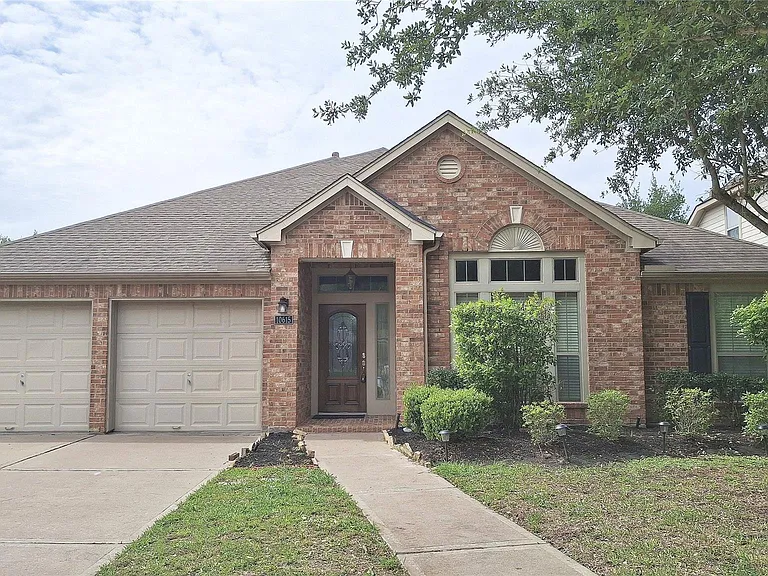 10615 Cortland Ridge Ln — Photo 1
