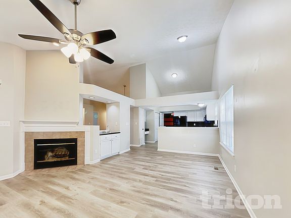4th image of 3020 Sunmeadow Ct