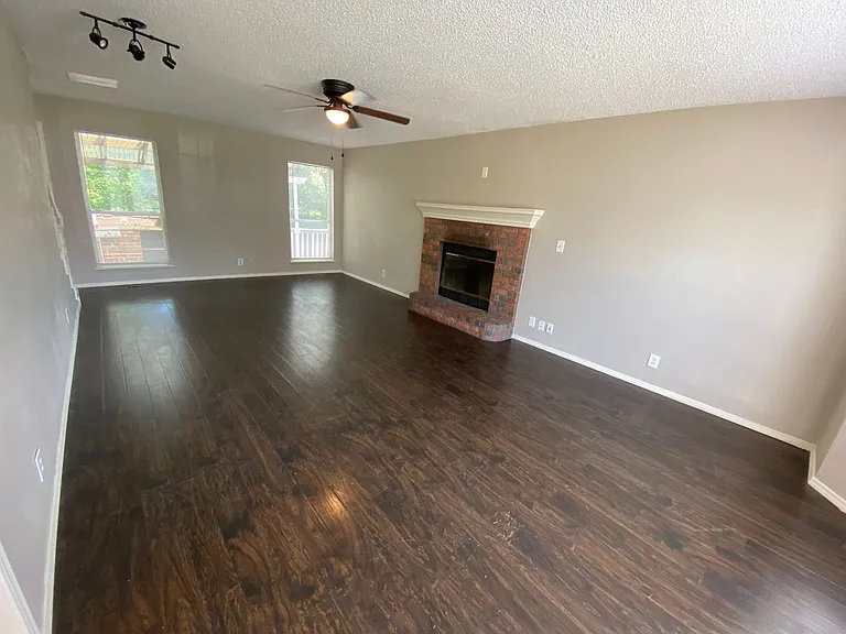 10703 E 65th St S — Photo 9