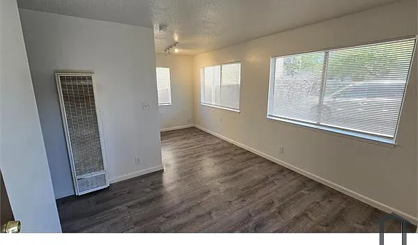 2 bed, 724 sqft, $2,275 — Photo 1
