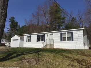 27 Crest Ave, Auburn, ME 04210