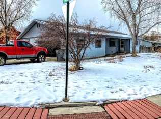 301 W 25th St, Rifle, CO 81650