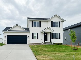 406 N 19th St, Indianola, IA 50125