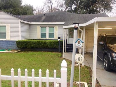403 24th St, Nederland, TX, 77627